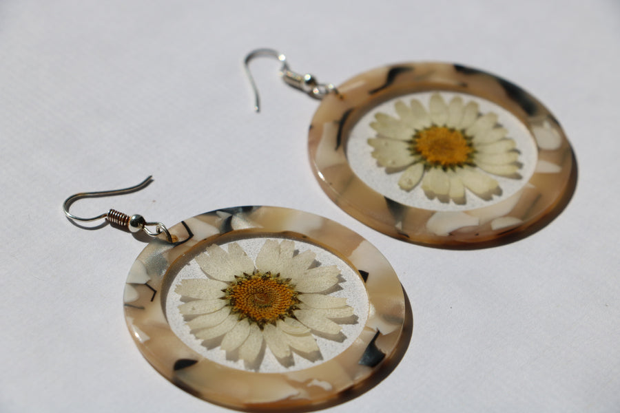 Tortoise Shell Large Daisy Hoops