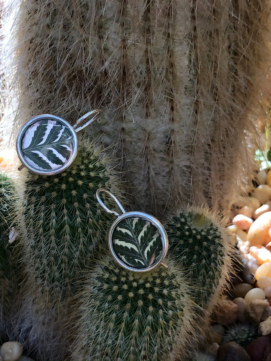 Fern Small Circle Wire Earrings