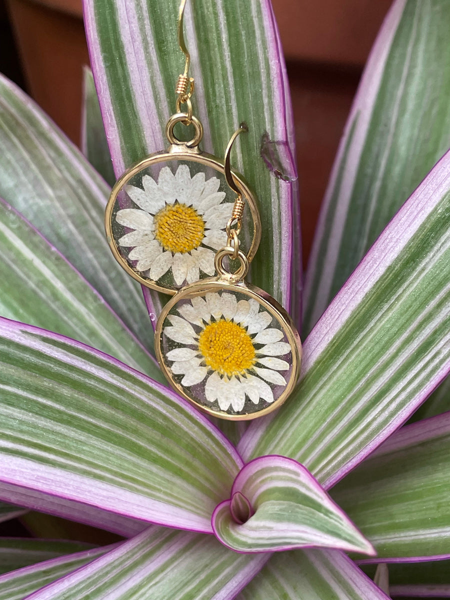 Daisy Hammered Circle Earrings