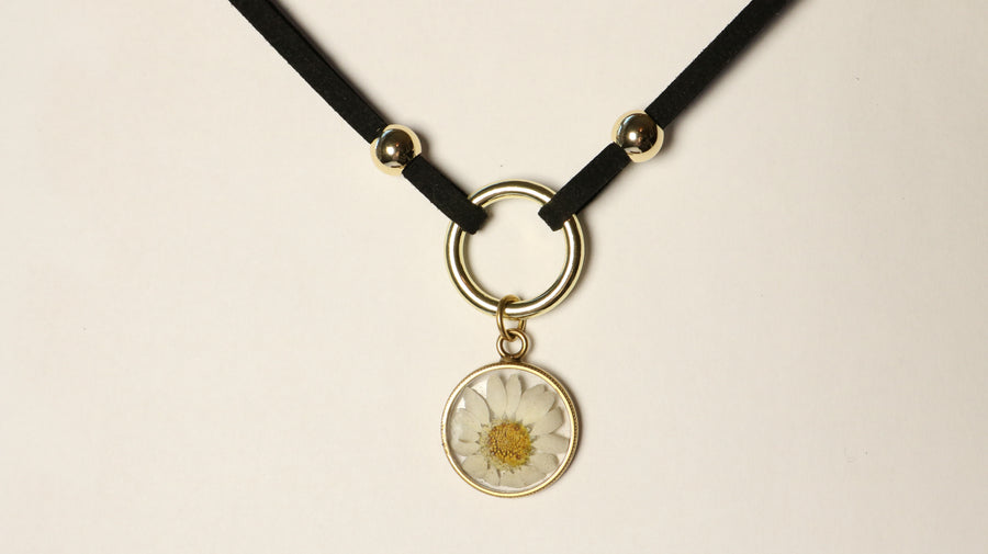 Daisy Choker Necklace