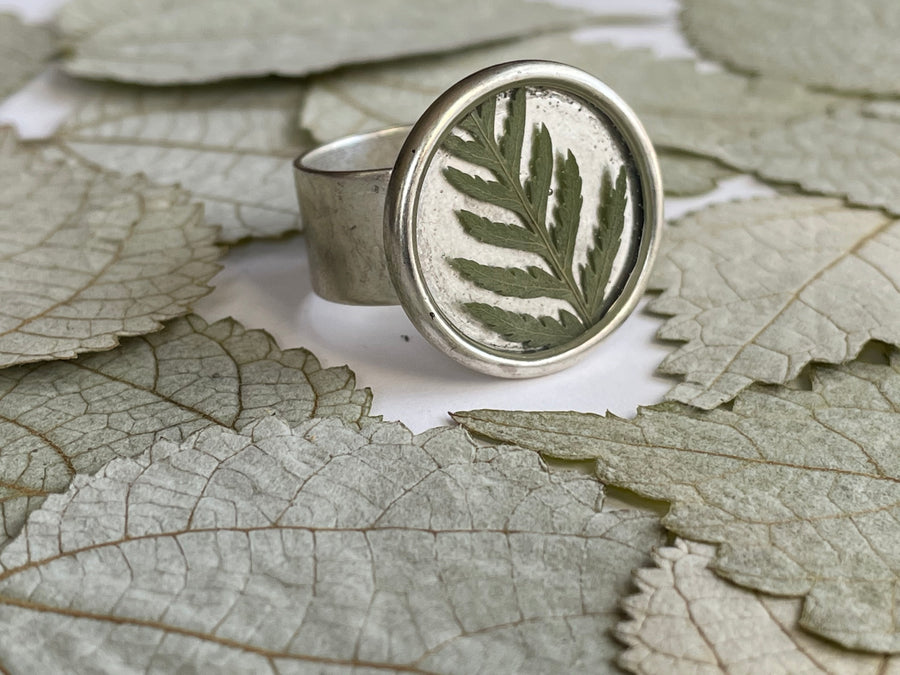 Fern Adjustable Large Circle Ring